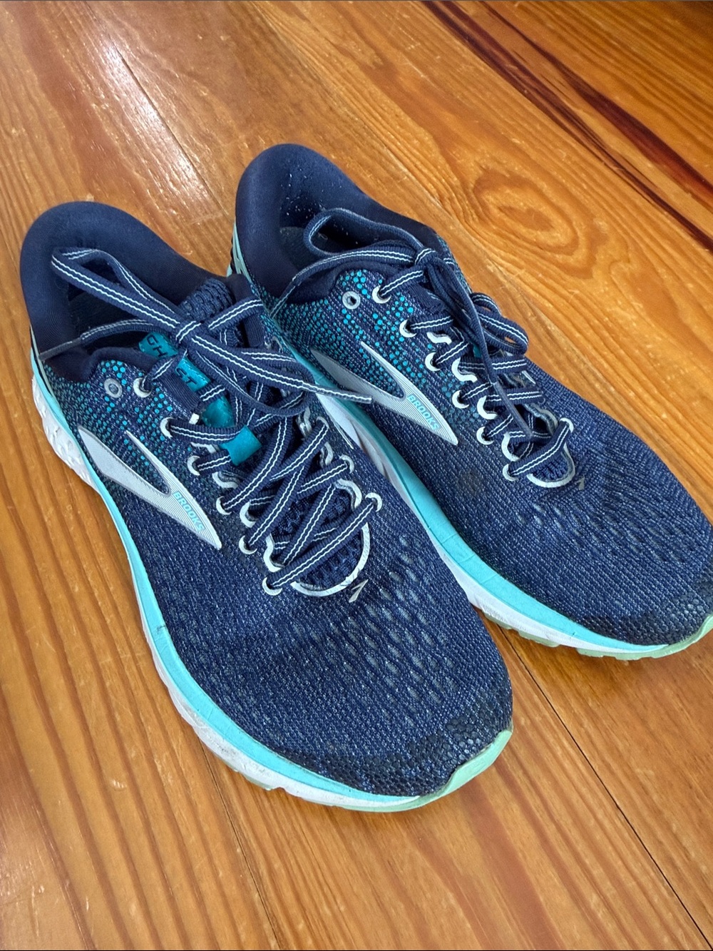 Brooks Women's Navy and Teal Running Shoes